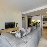7 On Bantry Luxury Residence 305