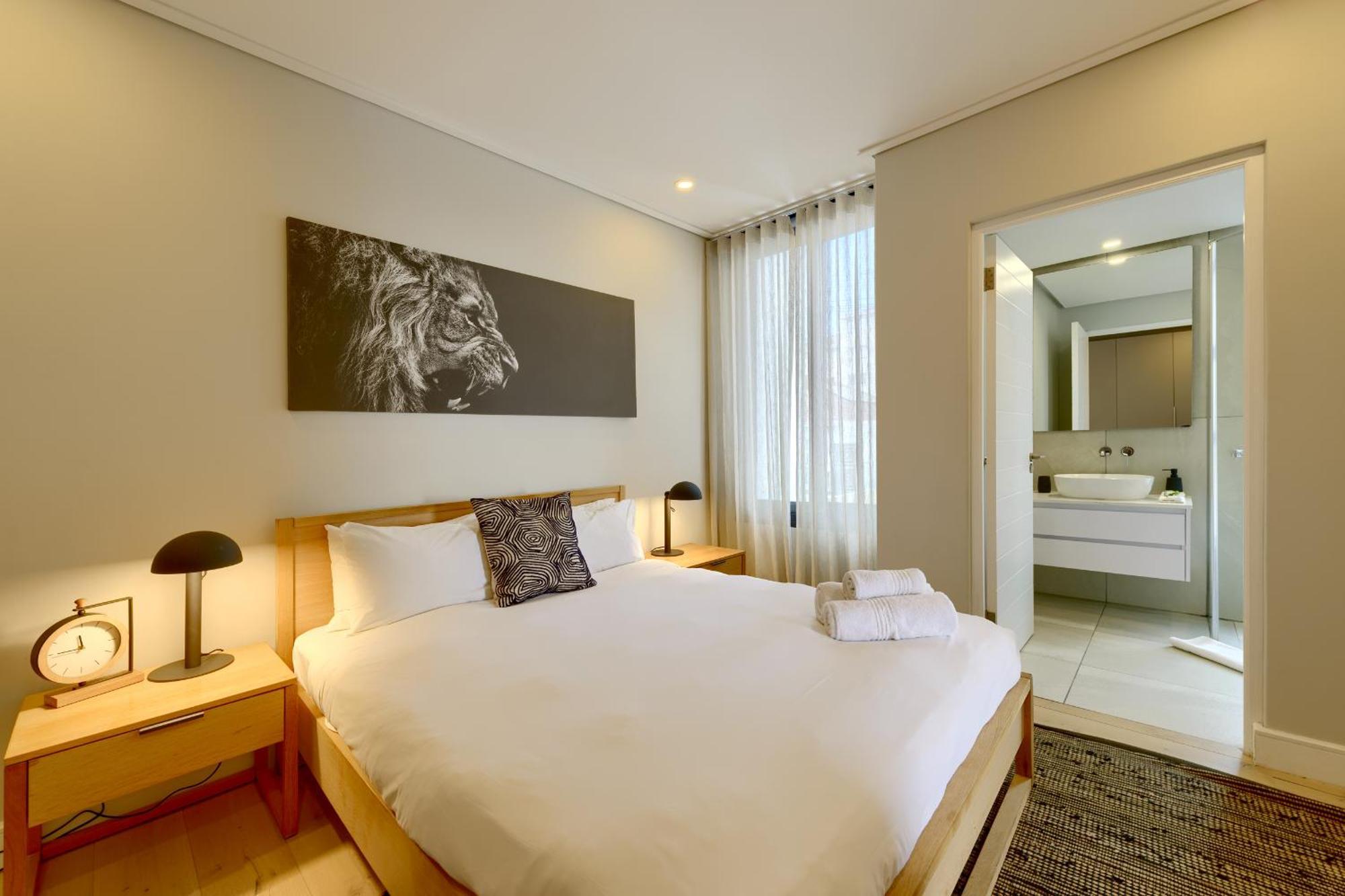 Apartment 7 On Bantry Luxury 305